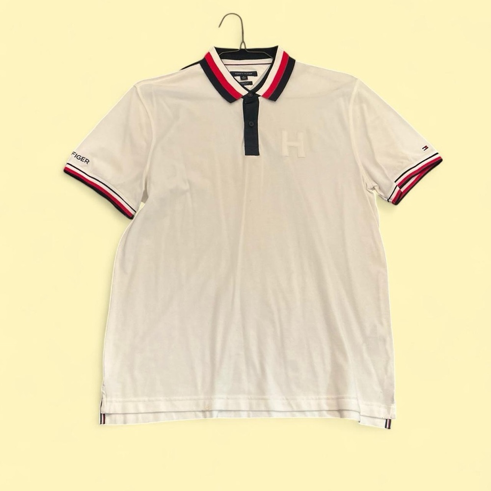 Tommy Hilfiger Men's Polo Shirt with Navy and Red Accents
